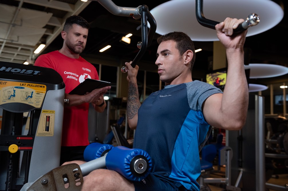 Treino COSTAS e BÍCEPS na ESTAÇÃO de MUSCULAÇÃO 